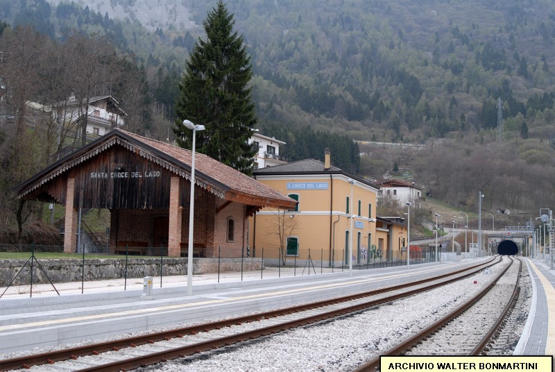Stazione-Santa Croce al Lago-2012-04-03.forumduegi..jpg