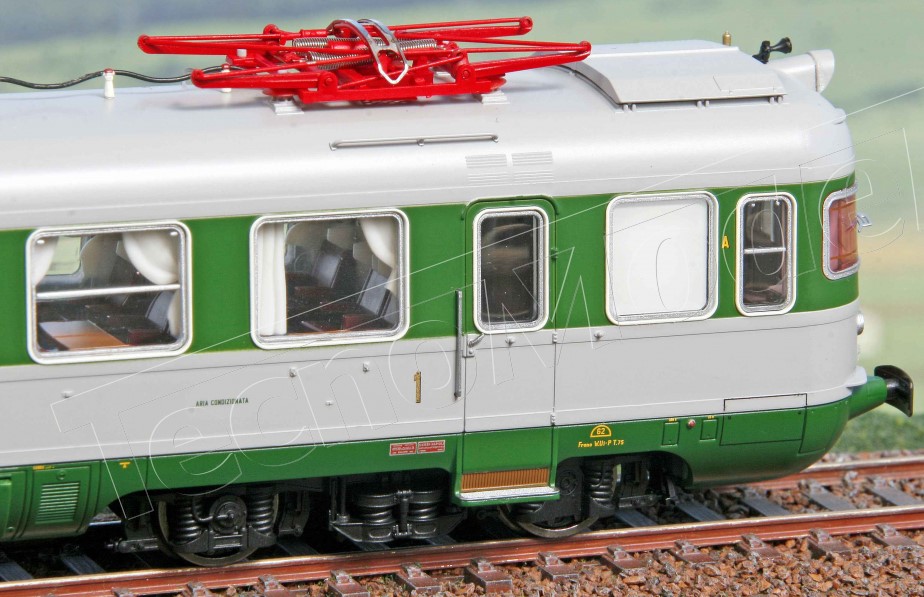 77864-3.jpg