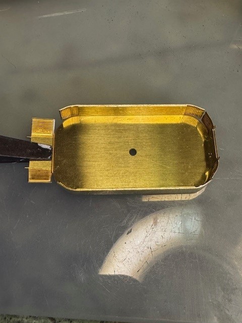 Piegatura lamierino coperchio 3.jpg