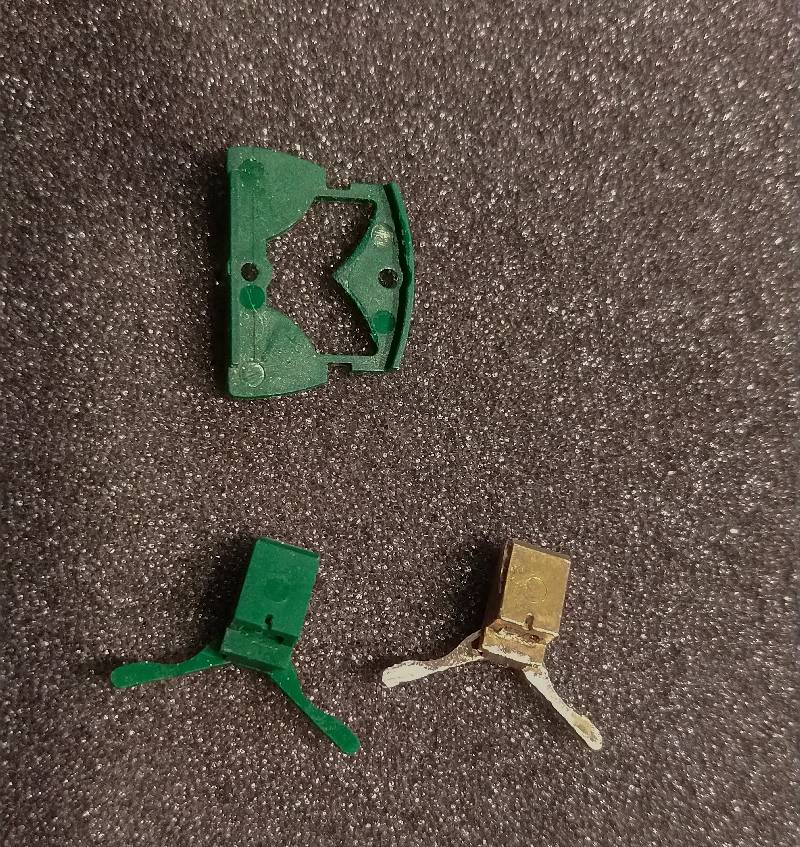 Timoni in metallo 2.jpg