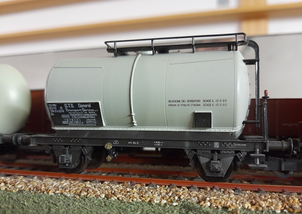 Carro Ze G.T.S. art. L302724 LIMA.jpg