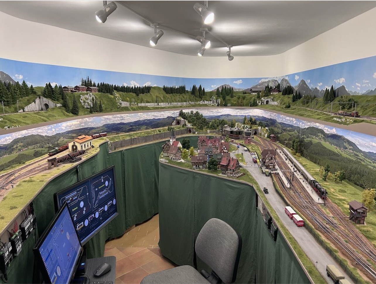 20 03 2026 - teli plastico con computer 1.jpg