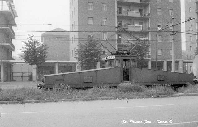 Treno via Vigliani 3.jpg