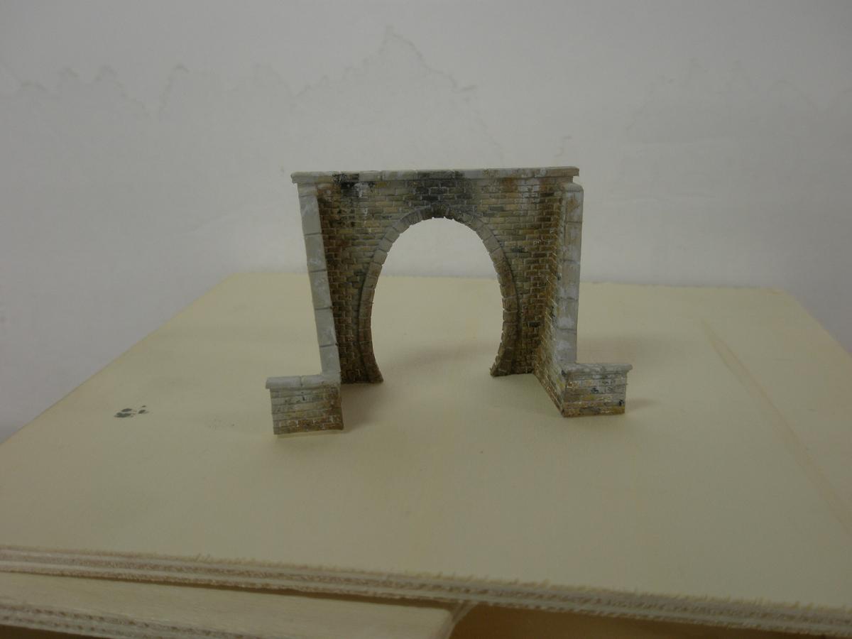 004  portale galleria.JPG