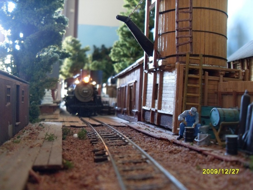 loc. k 37 si appresta al rifornimento di acqua (Copia) (Copia).JPG