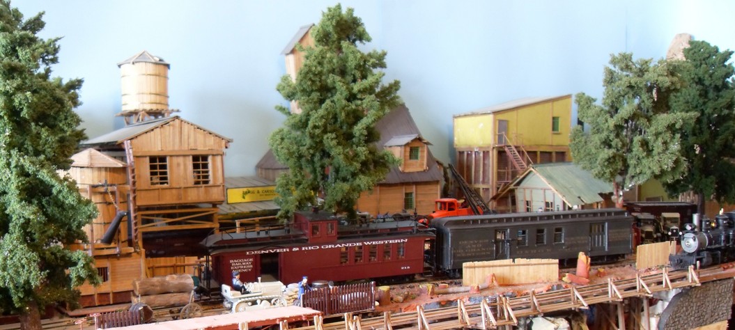 vista d' insieme di red mountain city (Copia).JPG