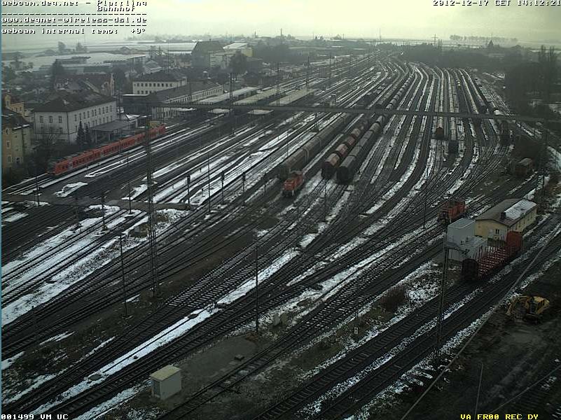 Plattling - 17-12-2012 cabina scambi assente e area spianata.JPG