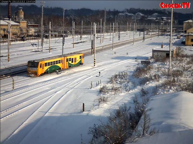 Chocen - 12-12-2012 automotrice(ina) doppia nella neve.JPG