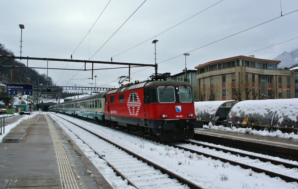 die-420-203-2-zieht-rund-649214.jpeg