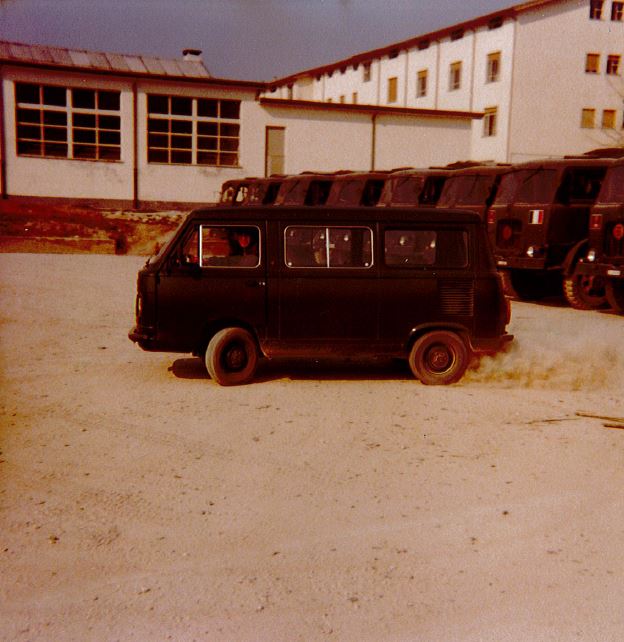 004.JPG
