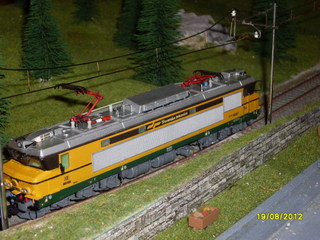 09.jpg