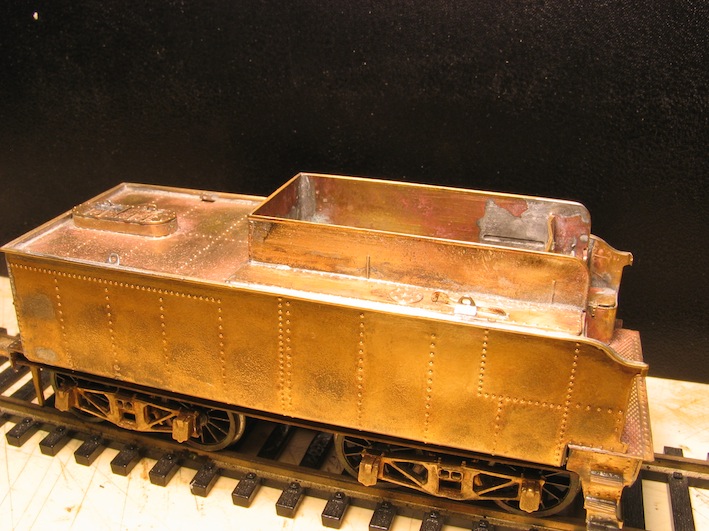 Tender dx alto.JPG