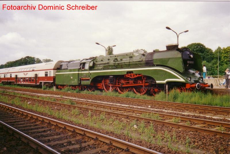 BR 02-0201 DR.jpg