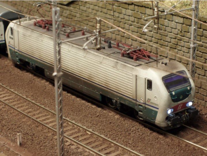 e402b1light.JPG