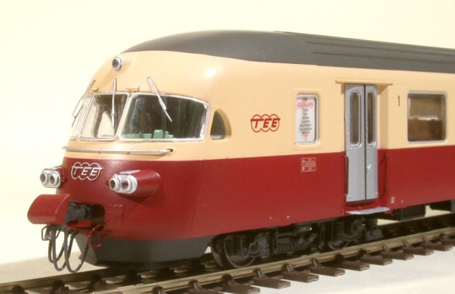 LSM17021C.jpg