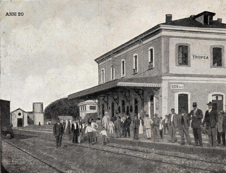 stazione tropea 20 - Copia.jpg
