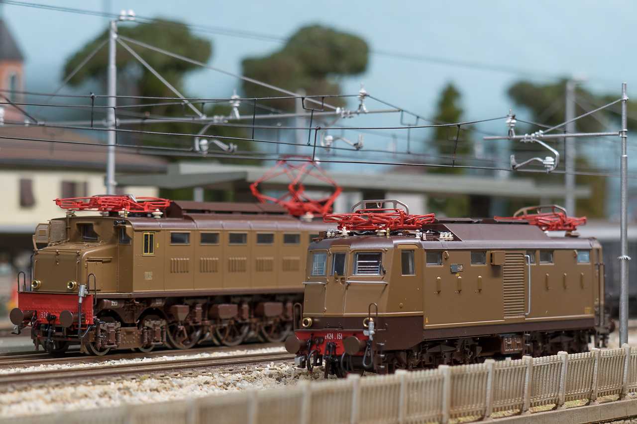 E326011+E424151.jpg