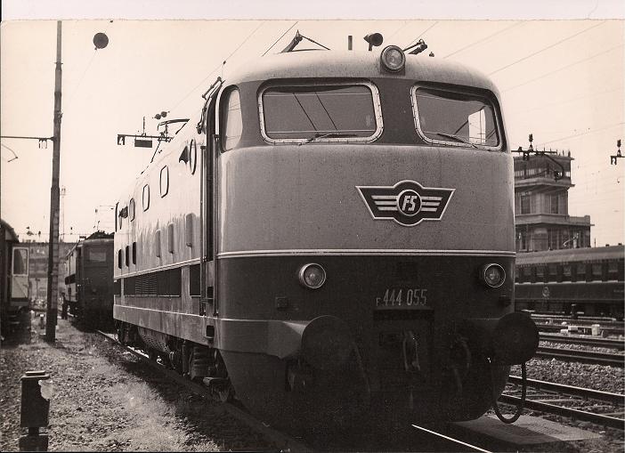 444 055.JPG