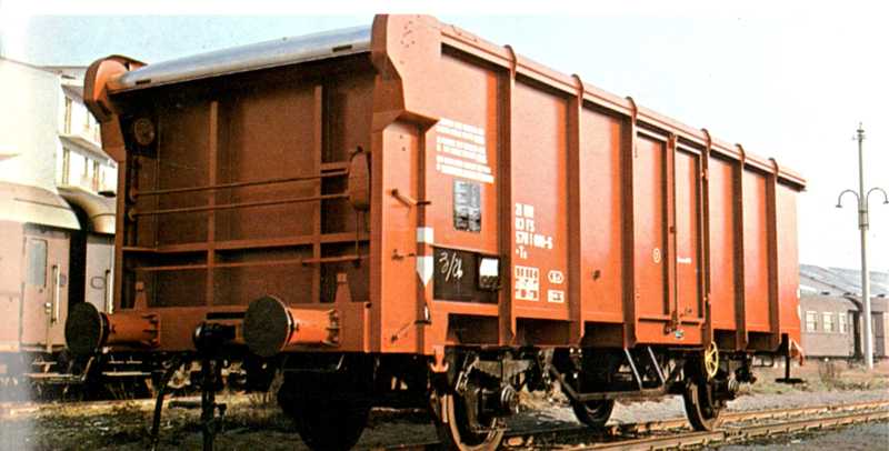 img027.jpg