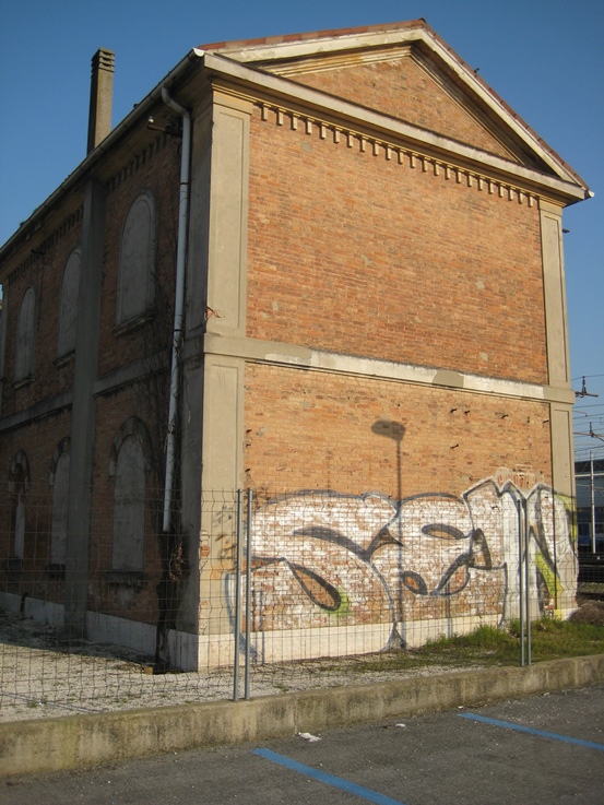 F A P Mozzoni IMG_1632.JPG