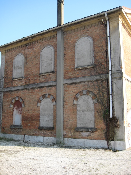 F A P Mozzoni IMG_1634.JPG