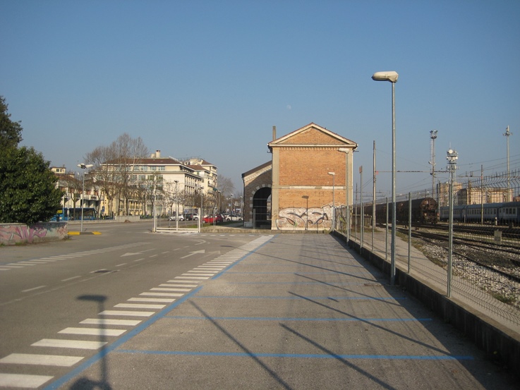 F A P Mozzoni IMG_1630.JPG