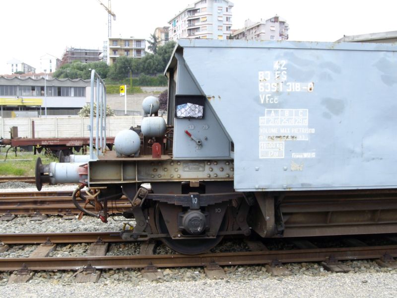 IMGPA1008R.JPG