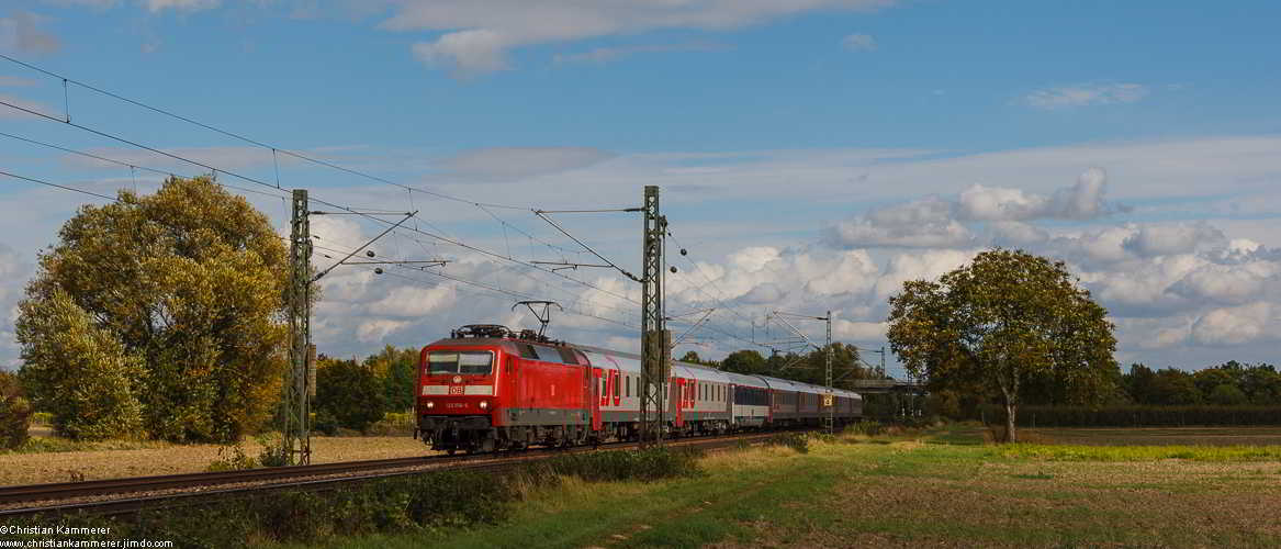 moskau-paris-558d4024-e33a-4757-8c19-de46053994d31.jpg
