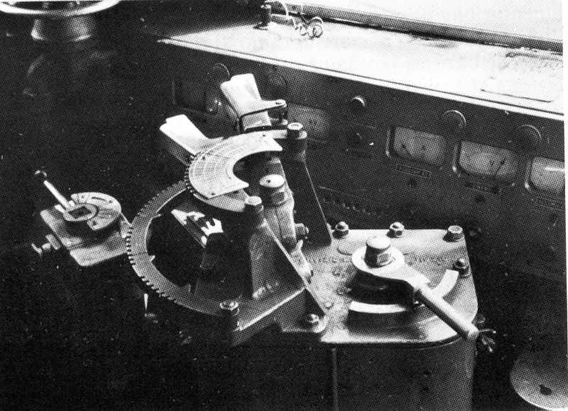 E.636.082.-bancomanovraEDIZIONIELLEDI'1983-archivioWalterBonmartini.forum2G.jpg
