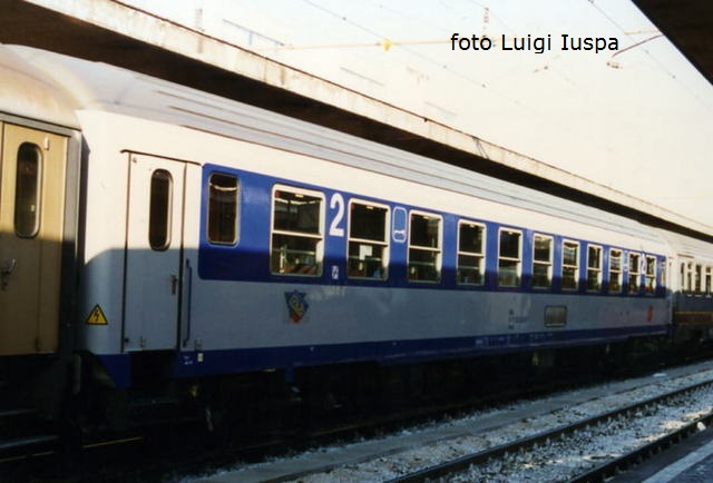 file0031fo9.jpg