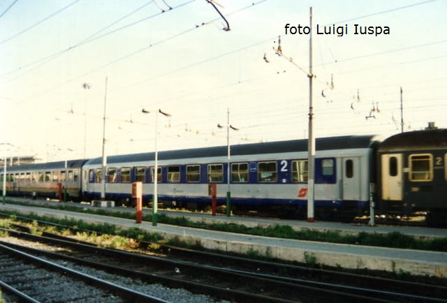 file0032au7.jpg