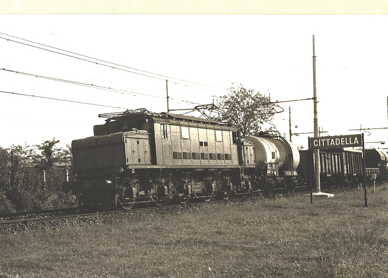 626.410-09.09.82.jpg