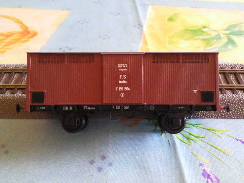 Particolare scritte.jpg