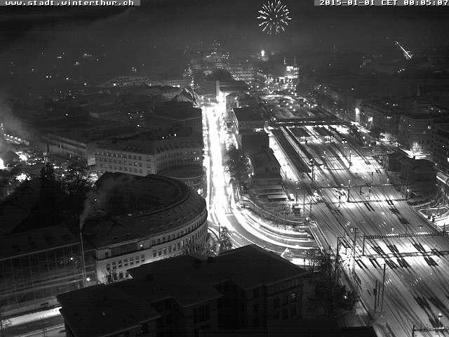 Winterthur - 01-01-2015 botti di capodanno.JPG