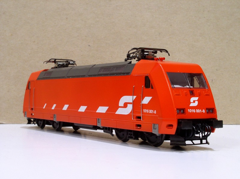 ACM-1016.jpg