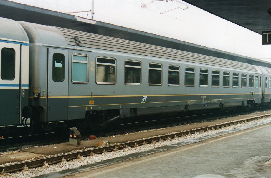 img076.jpg