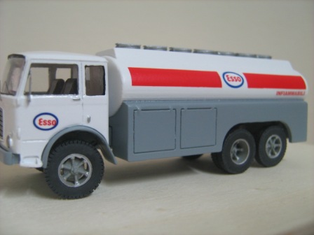 OM150-ESSO-1.JPG