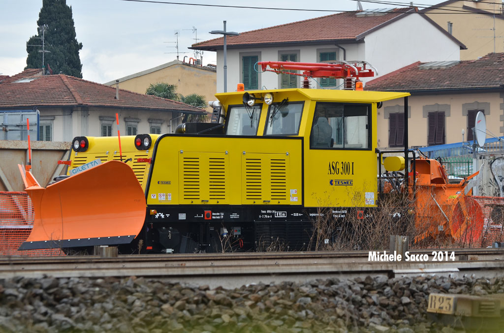 DSC_37716_rid.jpg