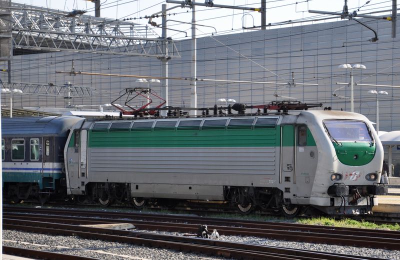 e402-173.JPG