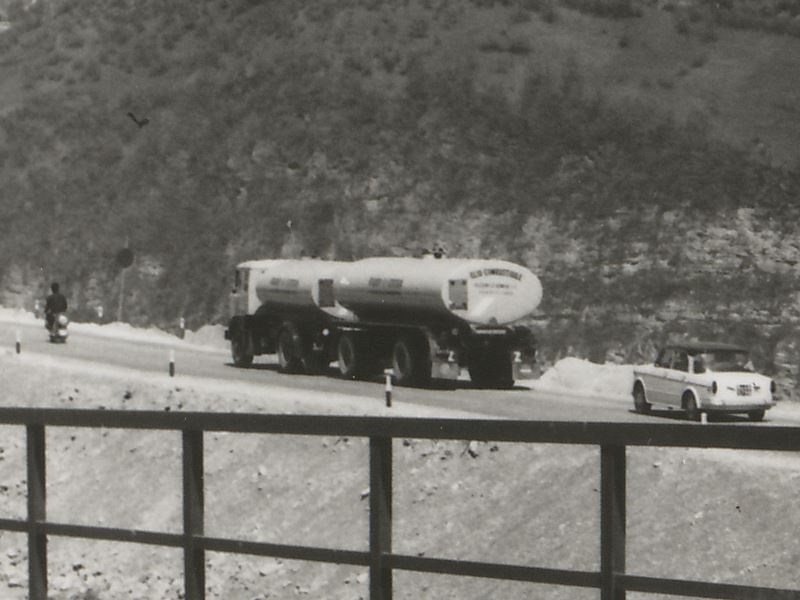 part Longarone 1964.00.00 foto FS Strada statale 51 di Alemagna (3).jpg