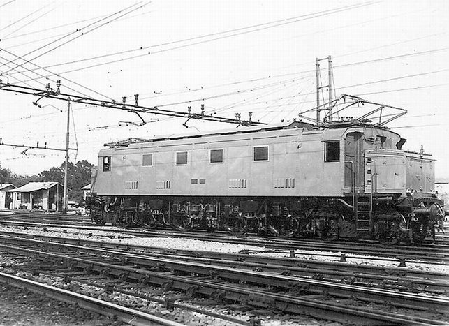 E.428.008.jpg
