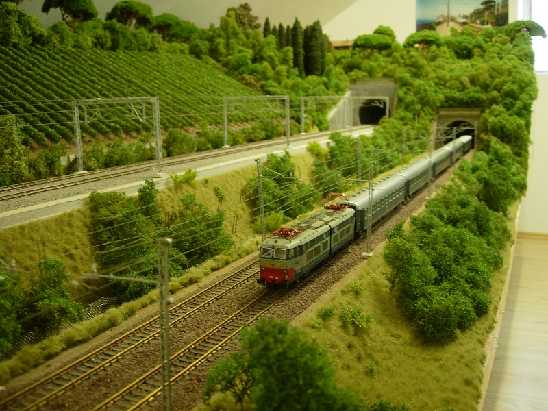 E 656.069-Locale 01.jpg