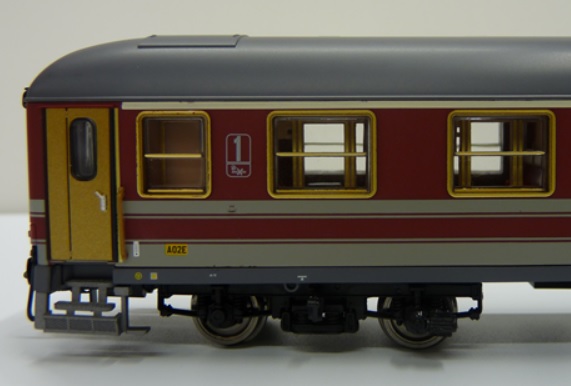 Scalino-HR4221.jpg
