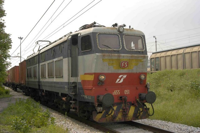 Copyrigt-E.656.051 in arrivo a Mi St-forum2GarchivioWBonmartini-foto-WalterBonmartini.jpg